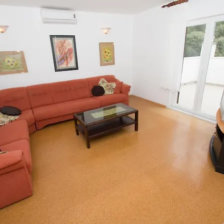 Villa Holiday Home Makarska